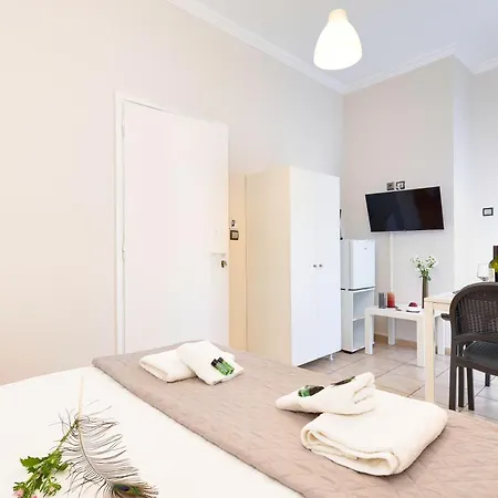 Apartment Salver