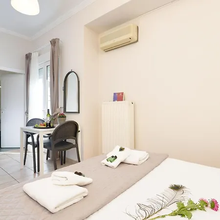 Salver Apartment Athens