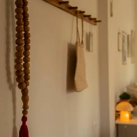Stylish Cozy Artistic Atene