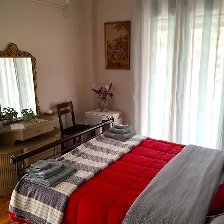 Acropolis View Apartment *