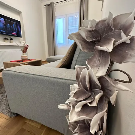 Primavera 2 Bedrooms Apartment Athens