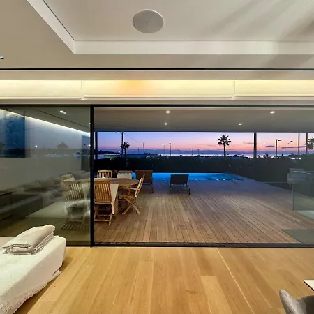 Vip Beachfront Pool & Sunsets Apartment