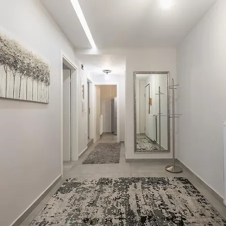 Apartment Pame - 2bd Modern In Kolonaki Athens