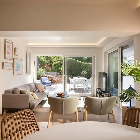 Vouliagmeni Bay Stylish House With Private Garden Apartment Athens