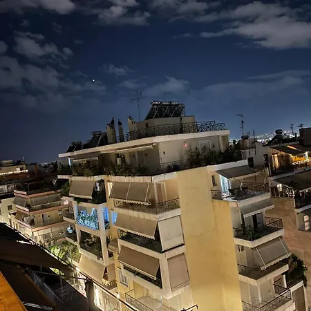 Urban Cozy Penthouse With View