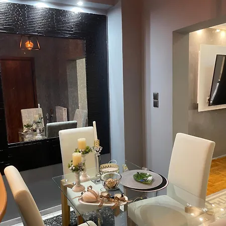 Maria's Luxury