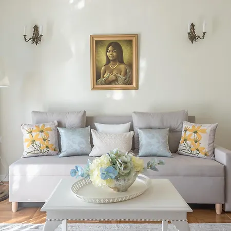 Brand New Luxury Below Acropolis Apartment Athens