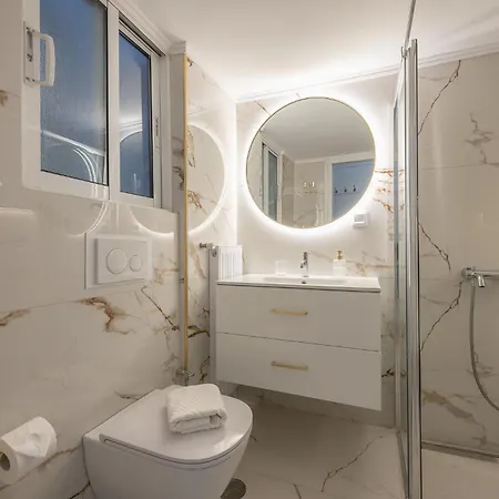 Apartment Brand New Luxury Below Acropolis *