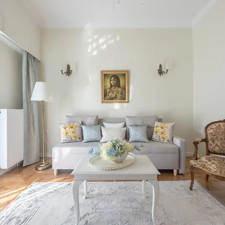 Brand New Luxury Below Acropolis Apartment Athens