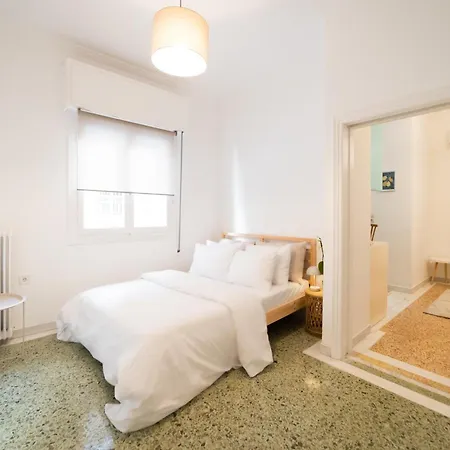 The Acropolis Apartment *