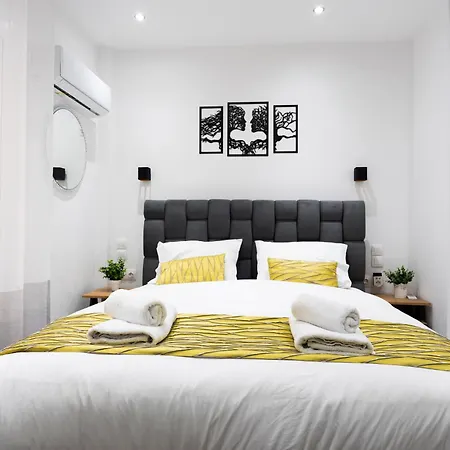 Paradise+ With Jacuzzi In The Heart Of Athens! Apartment *