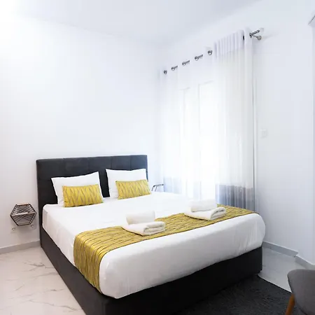 Apartment Paradise+ With Jacuzzi In The Heart Of Athens! *