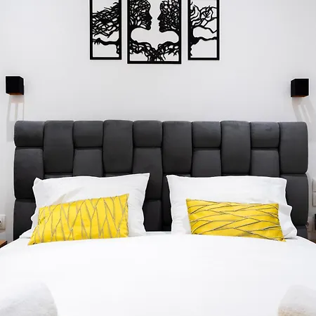 Paradise+ With Jacuzzi In The Heart Of Athens! Apartment *