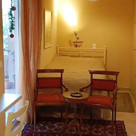 Polyxeni Apartment