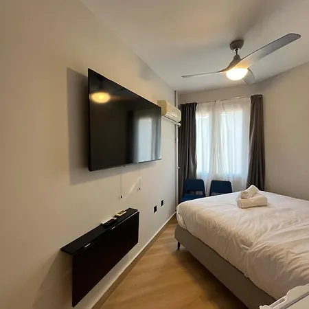 Apartment Evaggelistrias Kodrigktonos Athens