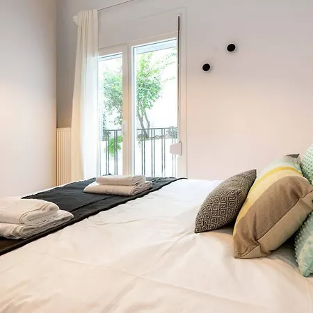 2 Bedroom With Secret Garden In The Heart Of * Athens