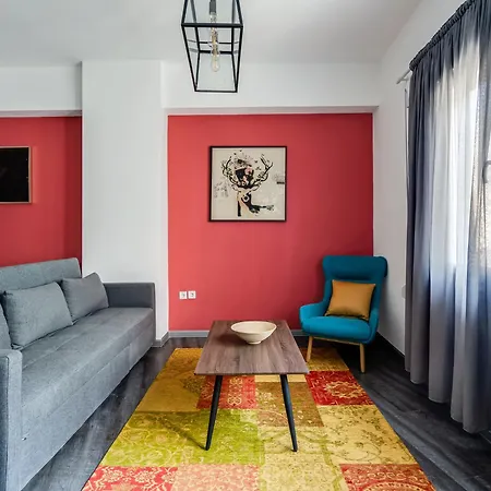 Hideaway Near Ermou Street Perfect For Groups And Families Apartment *