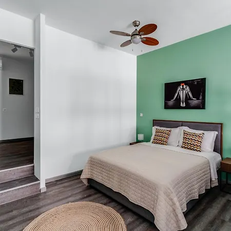 Hideaway Near Ermou Street Perfect For Groups And Families * Athens