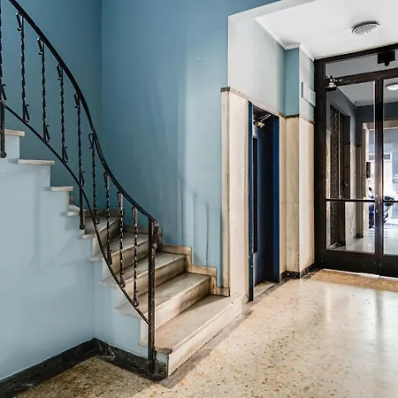 Apartment Hideaway Near Ermou Street Perfect For Groups And Families
