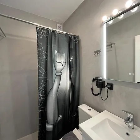 Luxe Haven Jacuzzi * Athens