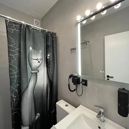 Luxe Haven Jacuzzi * Athens