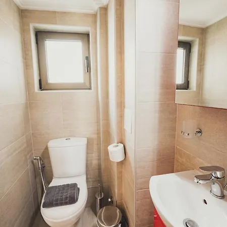 Tsakalof 10 Veranda Kolonaki