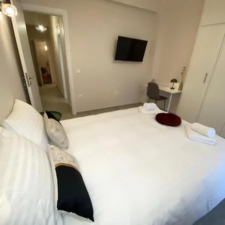Mediterra Center Apartment Athens