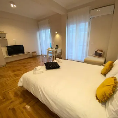 Mediterra Center Apartment *