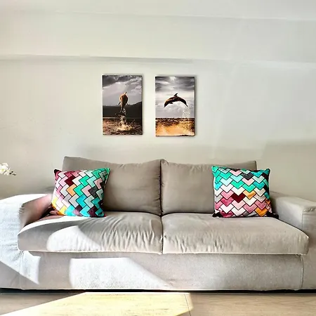 Apartment Sunny Escape In Glyfada 2 Bd *
