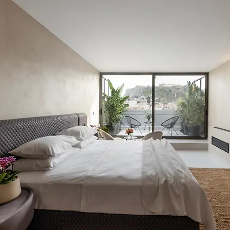 Regal Mitropoleos 4*