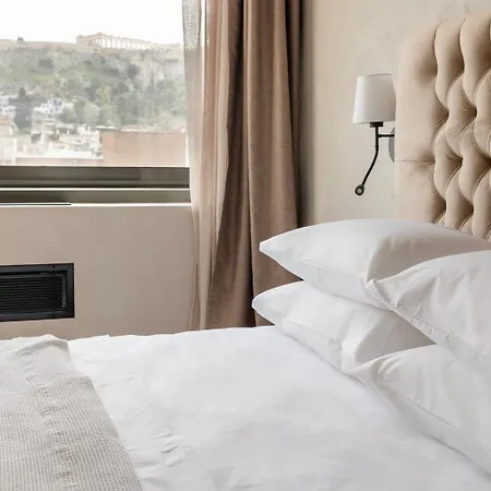 Regal Mitropoleos Hotel 4*