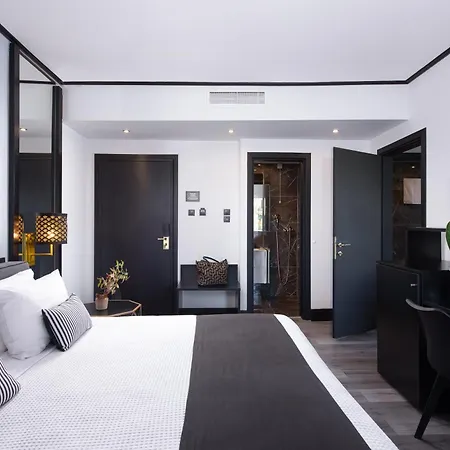 Athenian Riviera Hotel& מלון 4*
