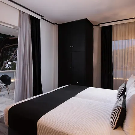 Athenian Riviera Hotel& 4* אתונה