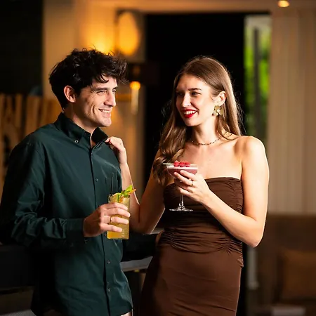 Athenian Riviera Hotel& מלון
