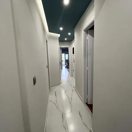 Lovely, Brand New, , Modern Appt - Axelle Place