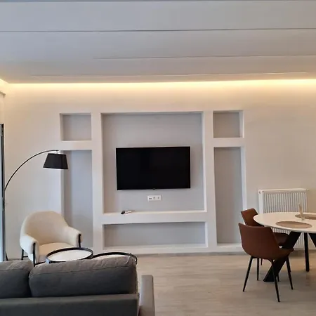 Now, 600m From Acropolis Apartment *