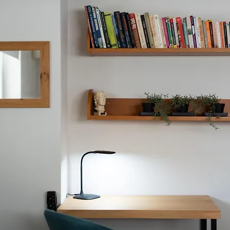 Bright, Cosy Close To Glyfada & Center Apartment