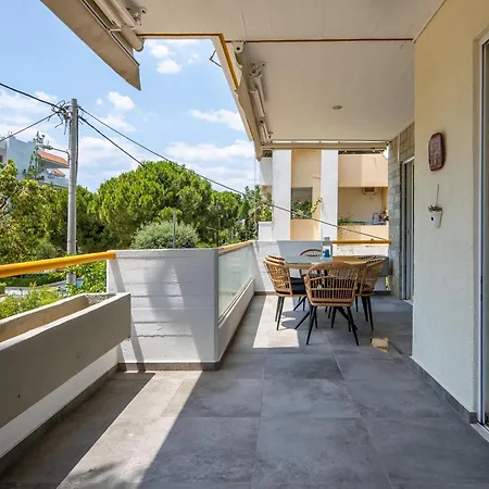 Apartment Peaceful On The Riviera Athens