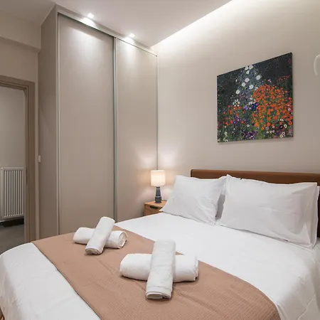 Vibrant Pagrati 2-bd Retreat With Elegant-modern Style
