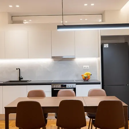 Vibrant Pagrati 2-bd Retreat With Elegant-modern Style Athens
