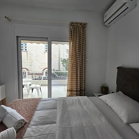 Bamboo Marousi Center Apartment *