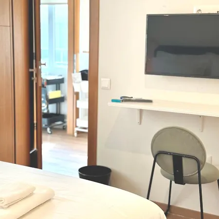 Voulis Global Aparthotel