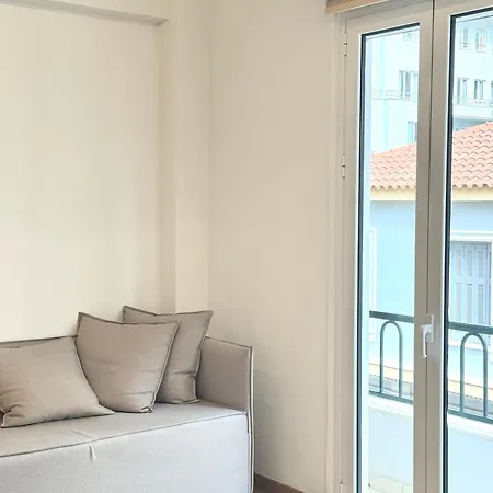 Voulis Global Aparthotel *