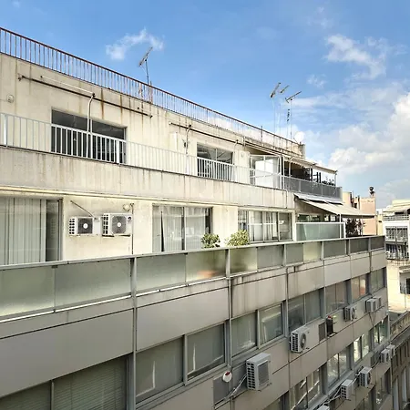 Voulis Global Aparthotel *