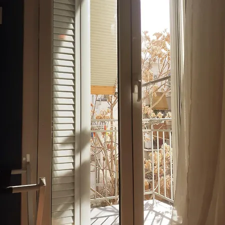 Premium Galeria 4a Apartment Athens