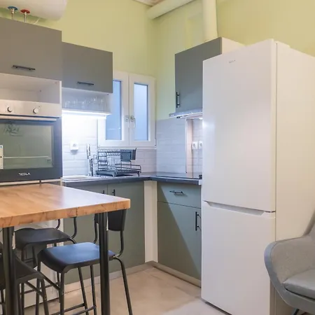 100 Steps Metro Kato Patisia Cozy In Apartment *