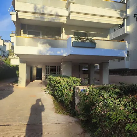 Peaceful On The Riviera Apartment