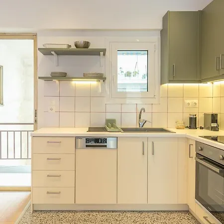 Apartment Zen Bright, Exarchia