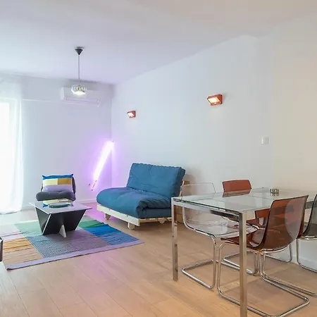Apartment Zen Bright, Exarchia