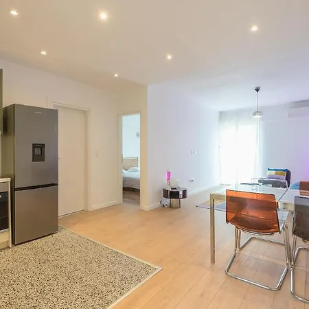 Zen Bright, Exarchia Apartment Athens